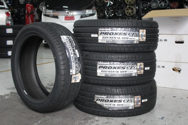 ยาง TOYO PROXES C1S 225/45R18 เส้นละ 3,500 บาท