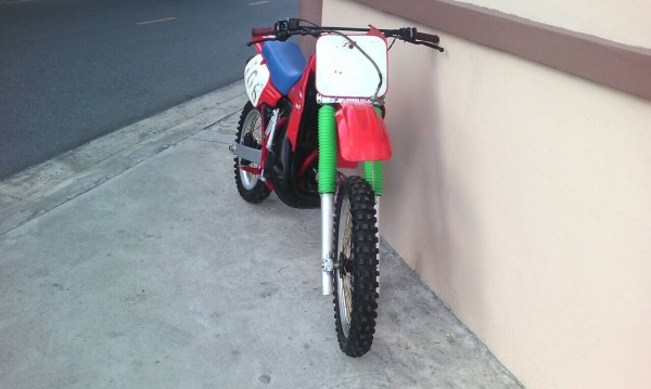 ขาย Honda CR250cc. 32,000 ขาย Honda CR250cc. 32,000