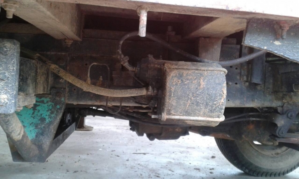 รถอีซูซุ 6 ล้อ ติดเฮี้ยบ 3 ตัน. / 145 แรงม้า.   สนใจติดต่อ  081 - 6079515