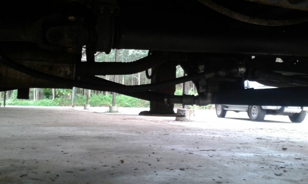 รถอีซูซุ 6 ล้อ ติดเฮี้ยบ 3 ตัน. / 145 แรงม้า.   สนใจติดต่อ  081 - 6079515