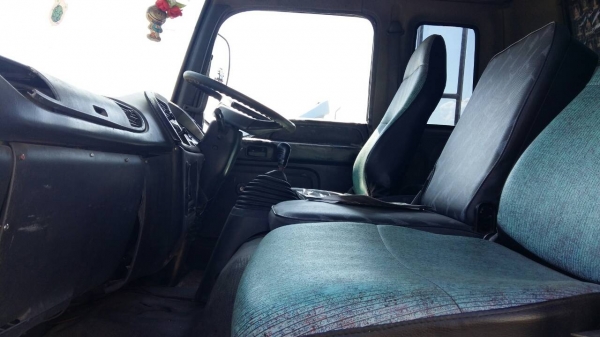 หกล้อ อีซูซุ FTR195ปี46 แอร์ เวอร์ ทิฟฟี พื้นเรียบยาว 7.20ม สภาพพร้อม ทะเบียนพร้อมโอน หกล้อ อีซูซุ FTR195ปี46 แอร์ เวอร์ ทิฟฟี พื้นเรียบยาว 7.20ม สภาพพร้อม ทะเบียนพร้อมโอน