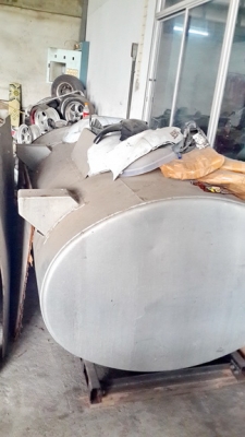 ขายถังน้ำมันแบบเคลื่อนที่หลายขนาดเพิ่งมาจากญี่ปุ่น