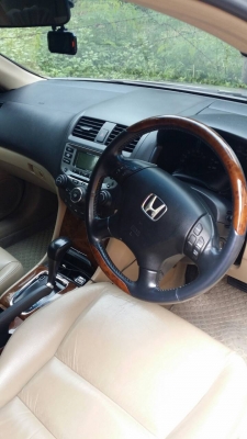 ขาย ACCORD ปี 2006 เกียร์ออโต้เครื่อง 2400 ตัวท้อป ราคา 369,000 บาท ติดต่อ คุณเอ๋ 092-6356419 คุณอั๋น 061-4654556