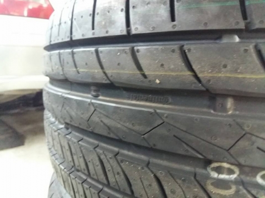 ยาง Continental MC5 235/40R18 เส้นละ 3,700 บาท