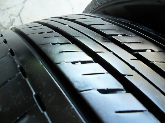 ยางกระบะขอบ15 บริดสโตน215-70-R15ลงพื้นปลายปี14 (4เส้น 5,500บ) ยางกระบะขอบ15 บริดสโตน215-70-R15ลงพื้นปลายปี14 (4เส้น 5,500บ)