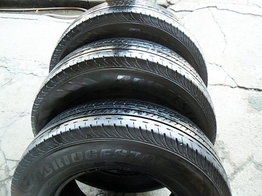 ยางกระบะขอบ15 บริดสโตน215-70-R15ลงพื้นปลายปี14 (4เส้น 5,500บ) ยางกระบะขอบ15 บริดสโตน215-70-R15ลงพื้นปลายปี14 (4เส้น 5,500บ)