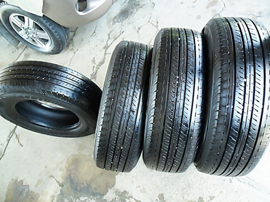 ยางกระบะขอบ15 บริดสโตน215-70-R15ลงพื้นปลายปี14 (4เส้น 5,500บ) ยางกระบะขอบ15 บริดสโตน215-70-R15ลงพื้นปลายปี14 (4เส้น 5,500บ)