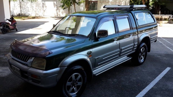 ขาย รถบ้าน Mitzubishi Strada 2.8 4WD ขาย รถบ้าน Mitzubishi Strada 2.8 4WD