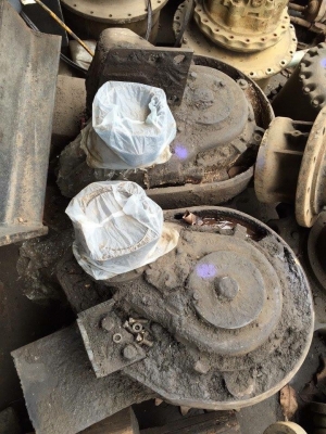 ตัวเดิน CAT215 ราคา 50,000 เก่านอก รับประกัน