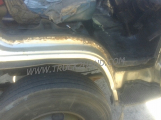 รถบรรทุก 6 ล้อ ISUZU NPR กระบะคาร์โก้ ปีจดทะเบียน 2539 4 สูบ 135 แรงม้า