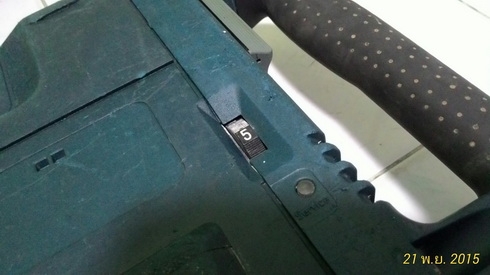 เครื่องสกัดคอนกรีตไฟฟ้า บ๊อช รุ่นใหญ่แต่ทำงานได้เบาแรงพร้อมใช้งานครับ