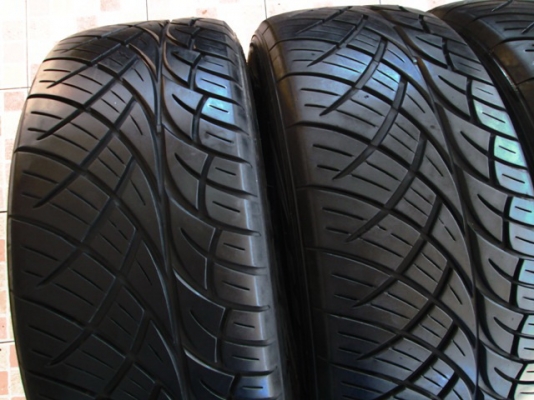 ขายยาง NITTO NT420S 235-55-18 ปลายปี13 สวยจัด (1ชุด)