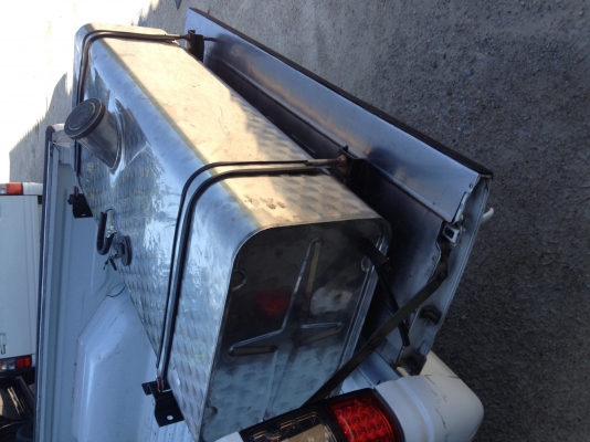 ขายถังน้ำมันสแตนเลส 200ลิตร