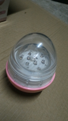 อุปกรณ์ Relax Style เป็นรูปทรงไข่ ใส่ในอ่างอาบน้ำ มีไฟแบบต่างๆช่วยผ่อนคล้าย