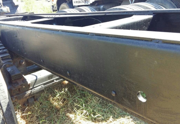 สิบล้อ อีซูซุ FVM33M 195ปี45 เพาเดียว สภาพดีสวยเดิมพร้อมใช้ ทะเบียนพร้อมโอน ราคา 765,000บ หัวแคชชี ครับ สิบล้อ อีซูซุ FVM33M 195ปี45 เพาเดียว สภาพดีสวยเดิมพร้อมใช้ ทะเบียนพร้อมโอน ราคา 765,000บ หัวแคชชี ครับ