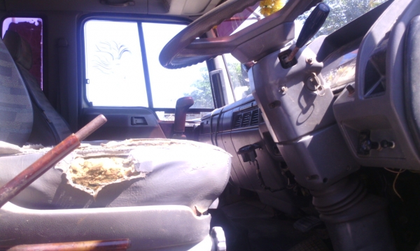 HINO 3 M สิบล้อ 2 เพลา ดัมพ์ กระบะอลูมิเนียม สวยๆ HINO 3 M สิบล้อ 2 เพลา ดัมพ์ กระบะอลูมิเนียม สวยๆ