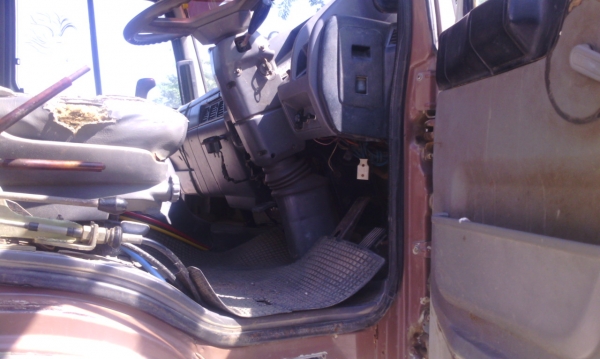 HINO 3 M สิบล้อ 2 เพลา ดัมพ์ กระบะอลูมิเนียม สวยๆ HINO 3 M สิบล้อ 2 เพลา ดัมพ์ กระบะอลูมิเนียม สวยๆ