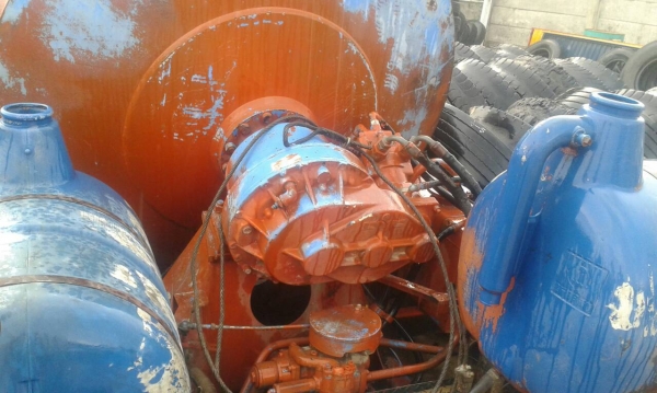 ขายชุดโม่ปูนรถ 10 ล้อยี่ห้อ คายาบ้า โม่ตรง มี 2 ชุดราคาชุดละ 130000