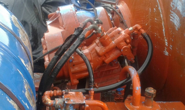 ขายชุดโม่ปูนรถ 10 ล้อยี่ห้อ คายาบ้า โม่ตรง มี 2 ชุดราคาชุดละ 130000