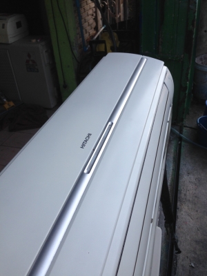 **** ขายแอร์ HITACHI 24000 BTU สภาพสวย ****