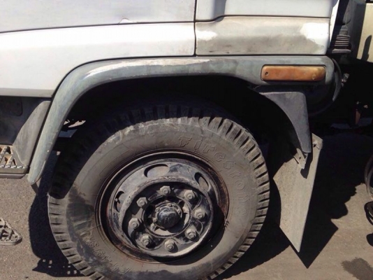 ขายรถอีซูซุ6ล้อเด้กก้า195 ติดเครน PM.10ตัน ติดต่อเจ้าของโดยตรง081-744-5269