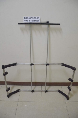 ขาจับคันเบ็ดตกปลาในรถ