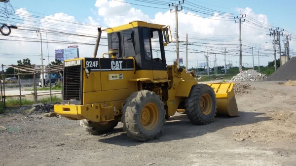 ขายด่วนรถตักเอวอ่อนCAT924Fรถสวยเดิมมากมีใบอินวอยตู้เกง