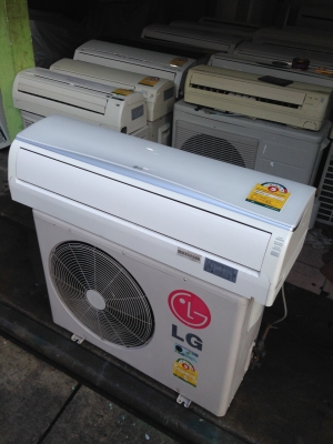 **** ขายแอร์ LG 18000 BTU สภาพสวย ****