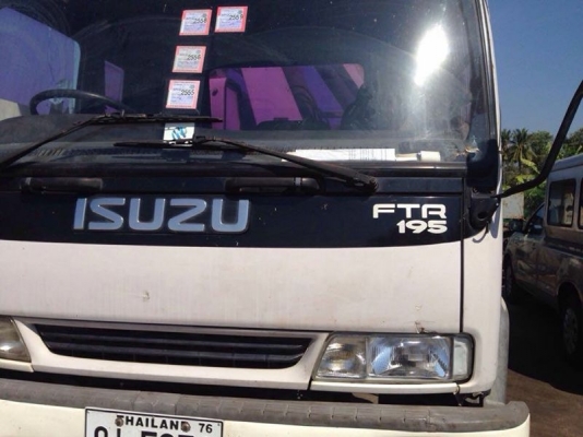 ขายรถอีซูซุ6ล้อเด้กก้า195 ติดเครน PM.10ตัน ติดต่อเจ้าของโดยตรง081-744-5269