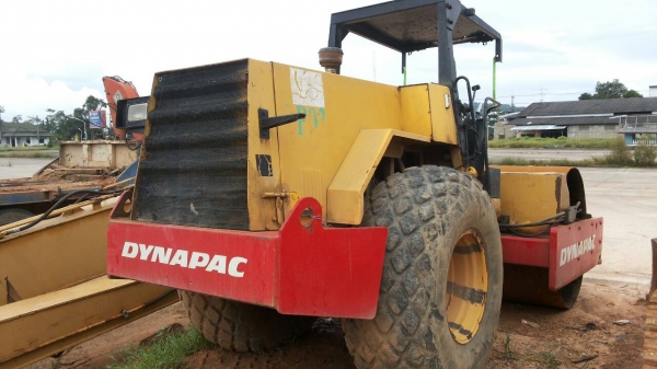 ขายรถบด DYNAPAC CA251D 2 เพลาเปลือกเรียบ เครื่องคัมมิ้น 6 สูบ ไม่มีเอกสาร ราคา 680000
