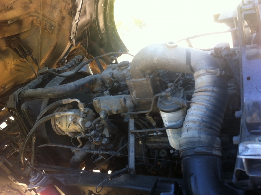 นิสสันเครื่อง 180 ดัมพ์ดินอลูมิเนียมเบรคจิฟฟี่ นิสสันเครื่อง 180 ดัมพ์ดินอลูมิเนียมเบรคจิฟฟี่