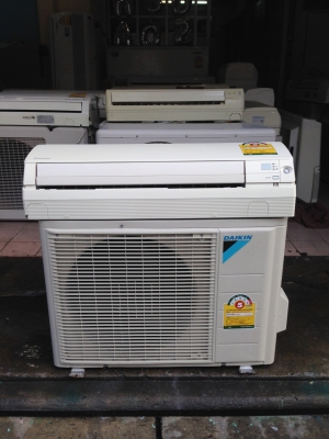 **** ขายแอร์ DAIKIN 12500 BTU สภาพสวย ****