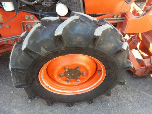 คูโบต้า L3608 4 WD ใบมีดตราช้าง ผาน 6 ตราช้าง..รถไร่แน่นๆ