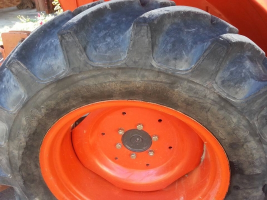 คูโบต้า L3608 4 WD ใบมีดตราช้าง ผาน 6 ตราช้าง..รถไร่แน่นๆ