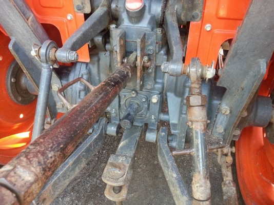 คูโบต้า L3608 4 WD ใบมีดตราช้าง ผาน 6 ตราช้าง..รถไร่แน่นๆ