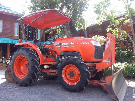 คูโบต้า L3608 4 WD ใบมีดตราช้าง ผาน 6 ตราช้าง..รถไร่แน่นๆ