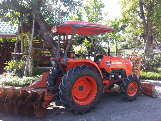 คูโบต้า L3608 4 WD ใบมีดตราช้าง ผาน 6 ตราช้าง..รถไร่แน่นๆ