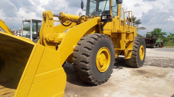 รถตักล้อยาง WA450-3 เก่านอก รถตักล้อยาง WA450-3 เก่านอก