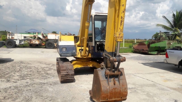 Pc60-6 เก่านอก ราคา 670000 บาท Pc60-6 เก่านอก ราคา 670000 บาท