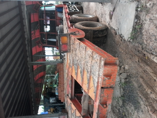 ขายสิบล้อ เทรลเลอร์ HINO FM176 มีชโลร์ เครื่องEH700 สองเพลา ยางพร้อมใช้งาน หางใหญ่ขึ้นมารตราฐานครับ เอกสารพร้อมโอน