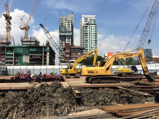 รับงาน ตอก-ถอน sheet pile , เช่า-ขาย แบคโฮ ไวโบร
