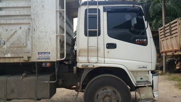 Isuzu fxz 270  เฉพาะตัวแม่  2 ล้านบาทคะ