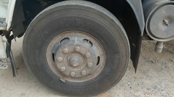 Isuzu fxz 270  เฉพาะตัวแม่  2 ล้านบาทคะ