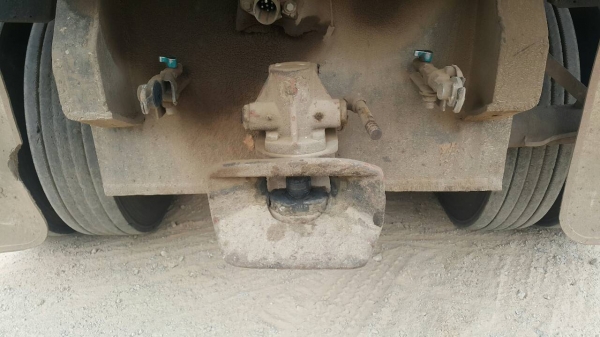 Isuzu fxz 270  เฉพาะตัวแม่  2 ล้านบาทคะ