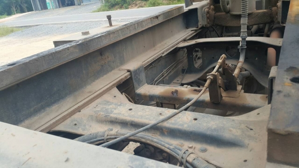 Isuzu fxz 270  เฉพาะตัวแม่  2 ล้านบาทคะ