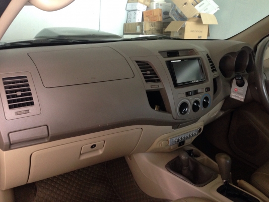 Toyota Vigo 3.0 A/T 2005 Toyota Vigo 3.0 A/T 2005