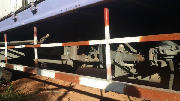 ขาย6ล้อยาวhino fm3h195 ยาว7.20เมตร ตู้10บาน เครื่องเดิม แชชซีสวยสีเดิมศูนย์ ภายในสวย สภาพพร้อมวิ่งงาน เอกสารเล่มทะเบียนพร้อมโอน