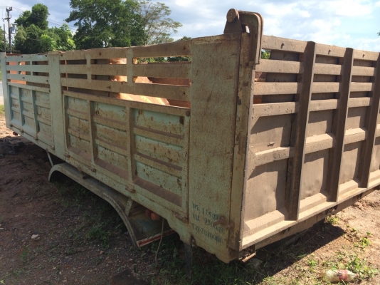 ดั้ม10ล้อยาว6ม.สภาพดี ไม่ผุ เพิ่งยกลงสวยดี...