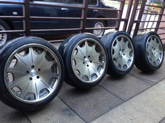 ล้อTraffic Star ขอบ19 พร้อมยาง Falken 245 40 19 ปี12