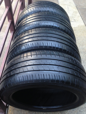 ยาง Michelin Pilot sport 3 เบอร์ 235 45 18 ปี13 ดอกเต็ม ยาง Michelin Pilot sport 3 เบอร์ 235 45 18 ปี13 ดอกเต็ม